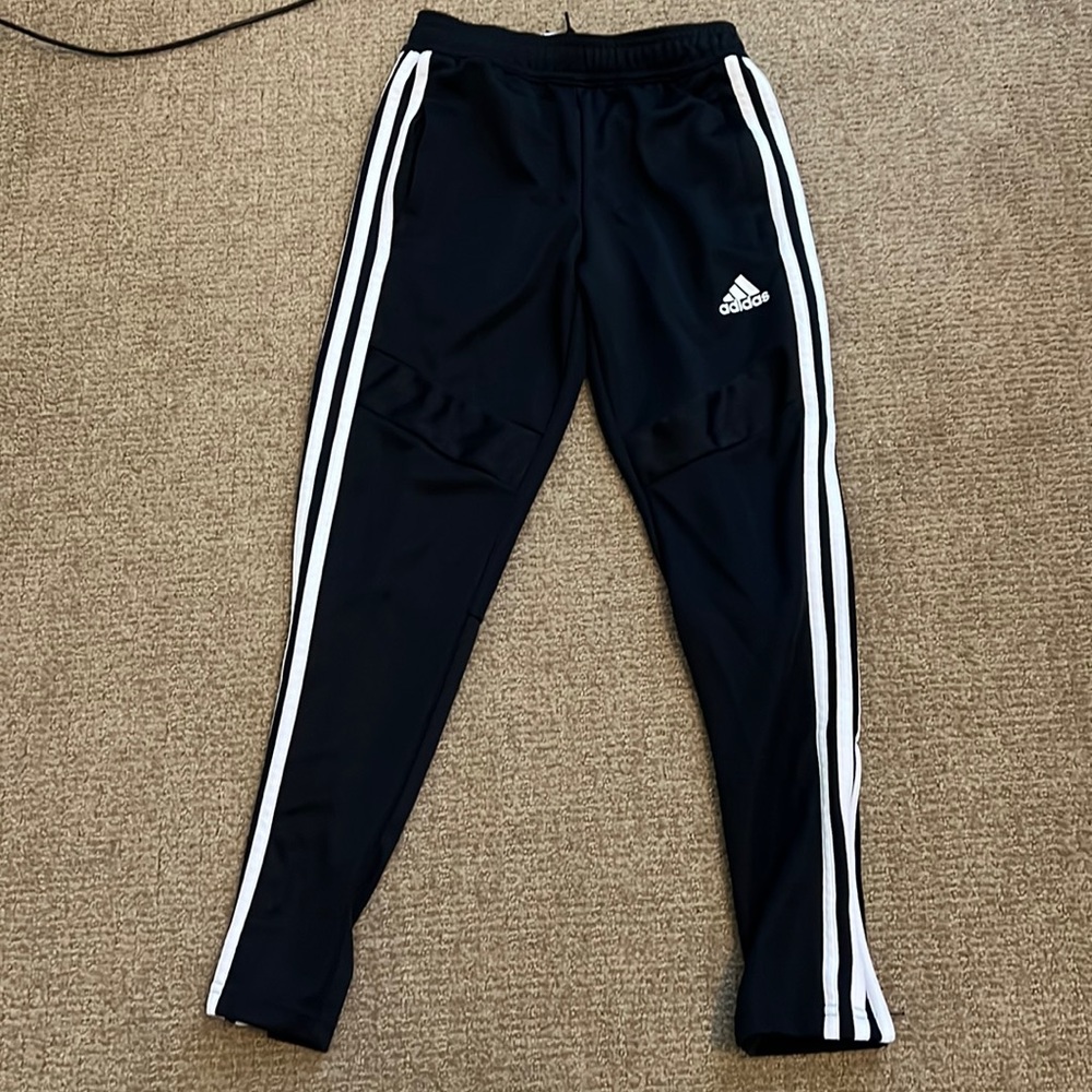 Adidas pants size small